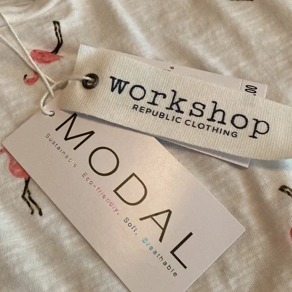 🌸NWT WORKSHOP REPUBLIC Clothing Flamingo Top - size womens Small - Picture 9 of 12